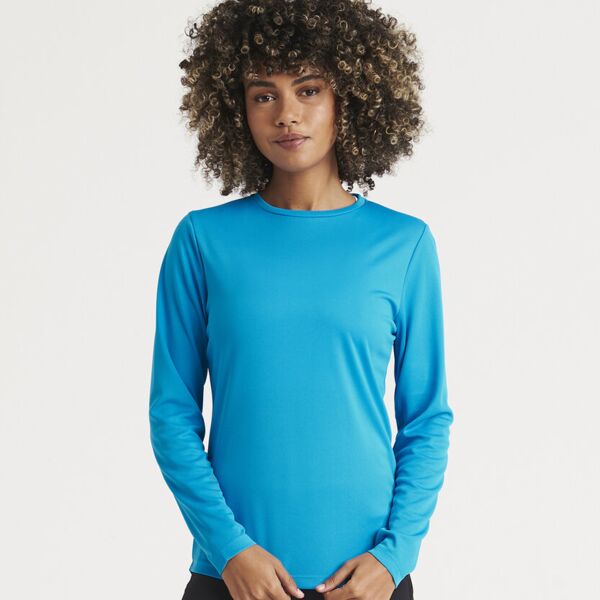 Women's long sleeve cool T Thumbnail